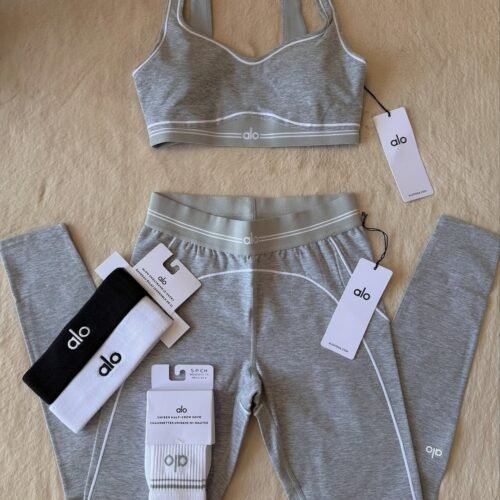 Alo Yoga Apparel Pieces Pallet