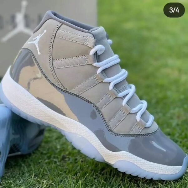 aj4-cool-gray-jordan-pallet-2.jpg AJ4 Cool Gray Jordan Pallet