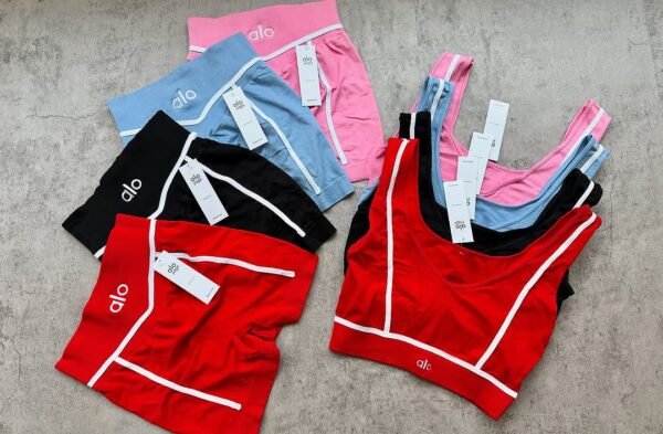alo-yoga-clothing-pallets-1.jpg Alo Yoga Clothing Pallets