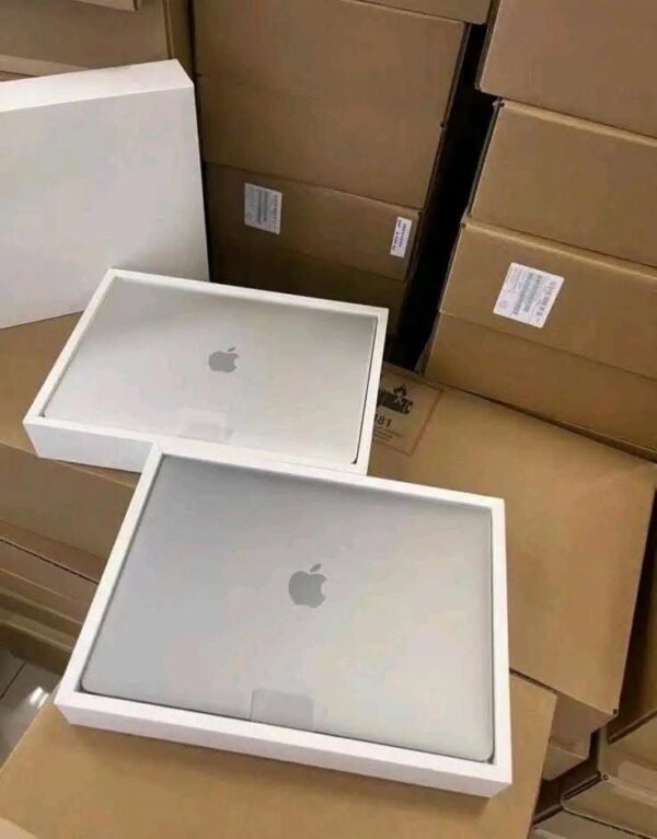 apple-macbook-pro-2019-pallet-liquidation-3.jpeg Macbook Air & Pro Pieces Pallet