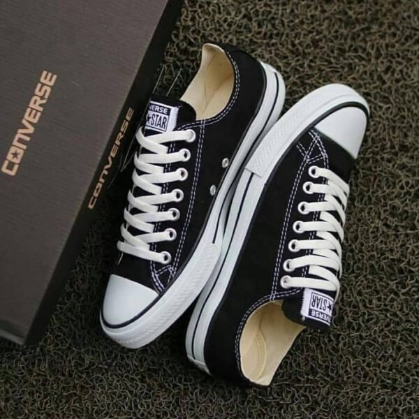 converse-pallets-4.jpg Converse Pallets