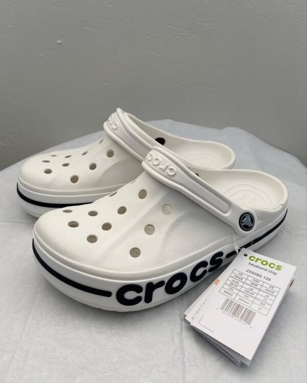 crocs-pallets-1.jpg Crocs Pallets