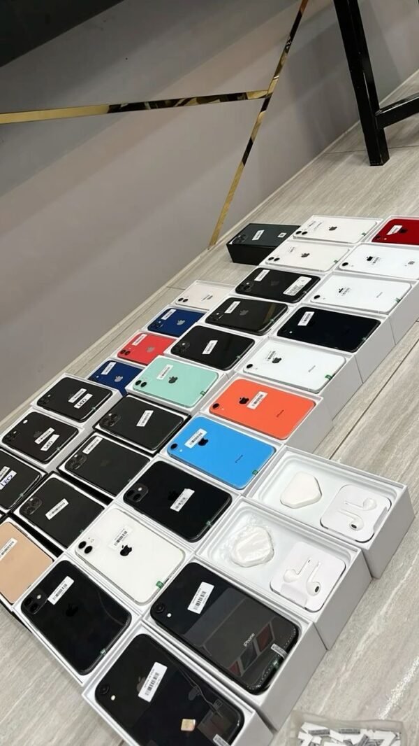 iphone-mixed-pallets-4.jpg iPhone Mixed Models Pallet