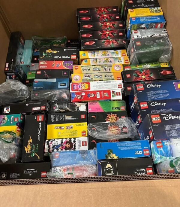 lego-pallets-1.jpg LEGO Pallets