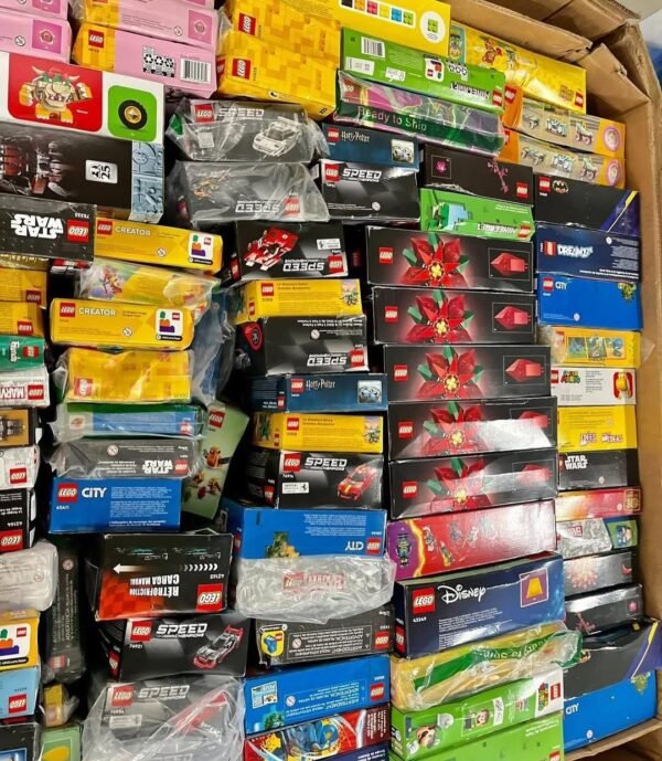 lego-pallets-4.jpg LEGO Pallets