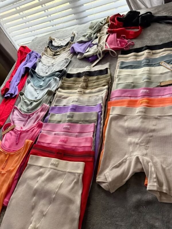lulus-womens-apparel-pallet-1.jpg Lulus Women's Apparel Pallet