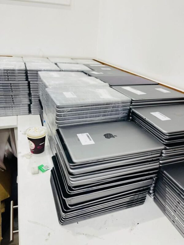 macbook-pallets-2.jpg MacBook Pallets