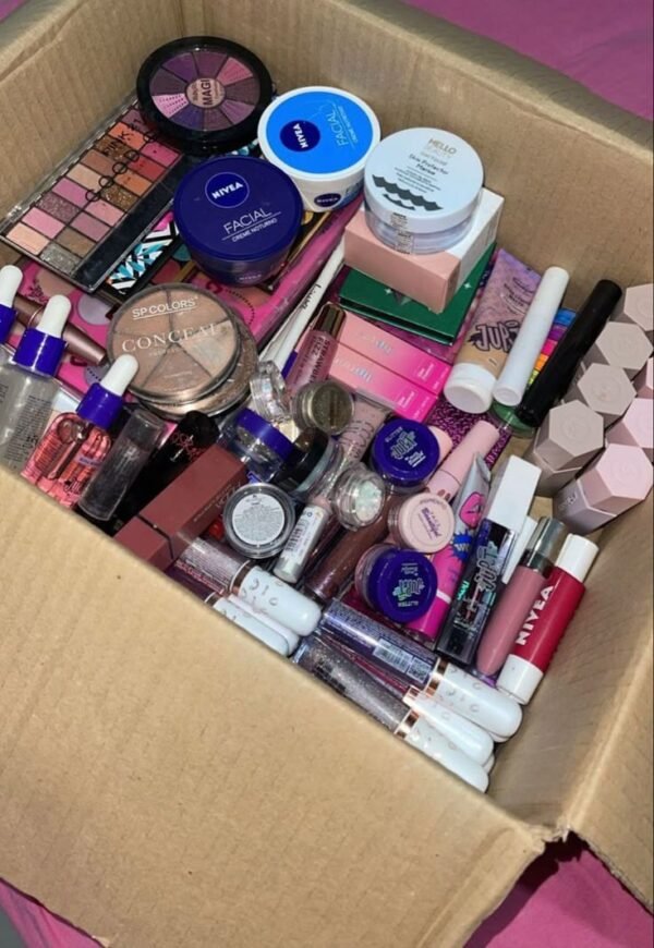 mixed-cosmetic-pallets-2.jpg Mixed Cosmetic Pallets