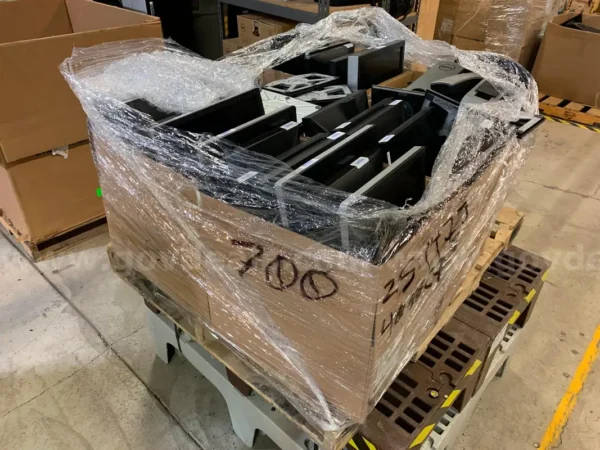 monitor-pallets-2.webp Monitor Pallets