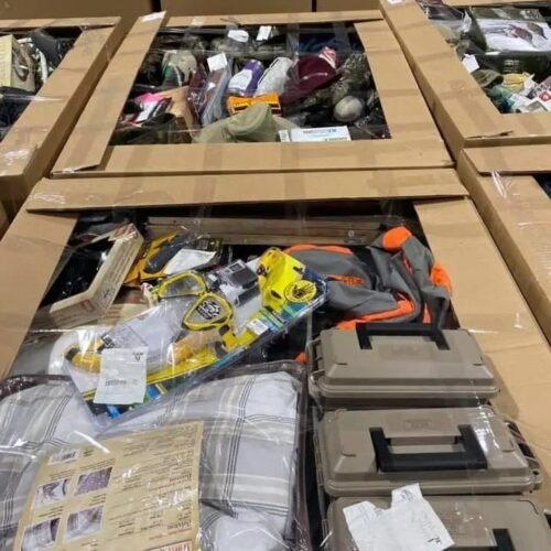 Hunting & Fishing Gear Pieces Pallet