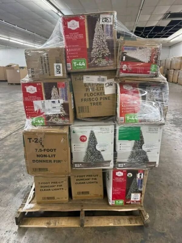 pallet-christmas-tree-3.jpg Pallet Christmas Tree