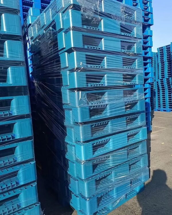 plastic-pallets-3.jpg Plastic Pallets