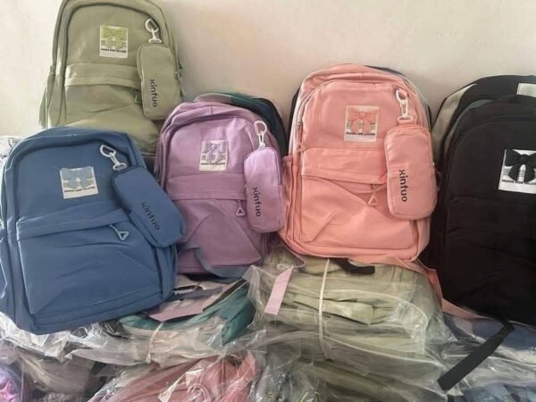 school-bags-pallets-3.jpg School Bags Pallets