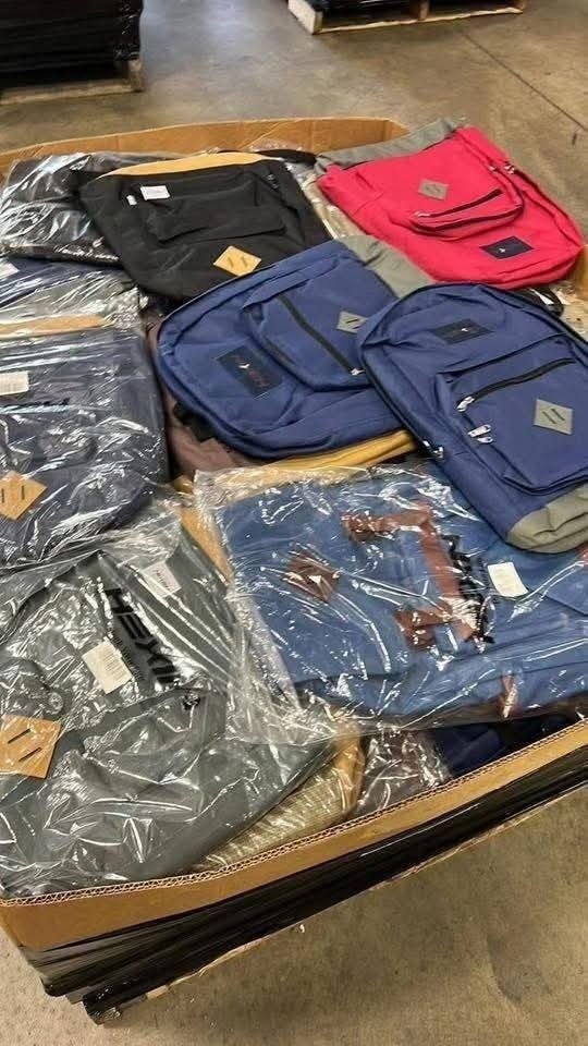school-bags-pallets-4.jpg School Bags Pallets