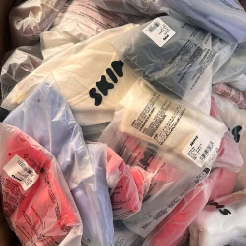 Skims Pallets