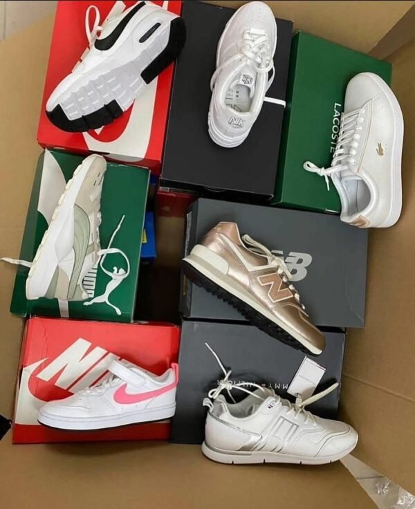 sneakers-pallets-1.jpg Sneakers Pallets