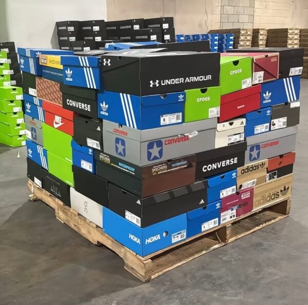 sneakers-pallets-3.jpg Sneakers Pallets