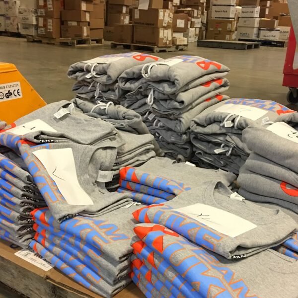t-shirt-pallets-3.jpg T - Shirt Pallets