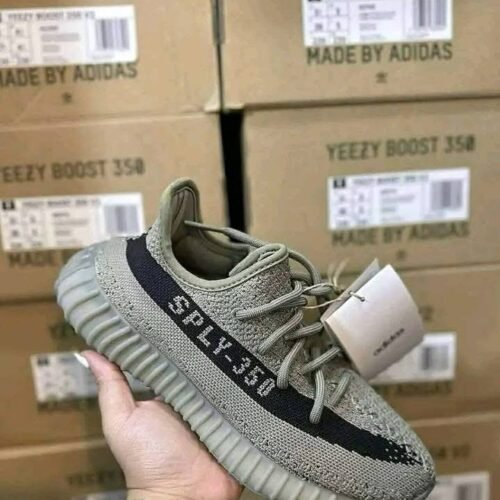Yeezy Pallets